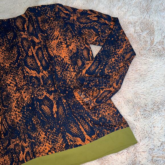 Cabi Snake Skin Animal Print Surplice Wrap Front Blouse Size: Medium - Picture 4 of 11